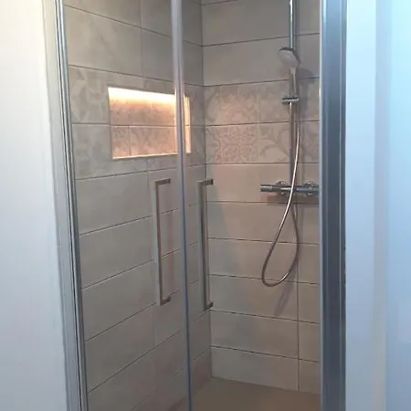 Les De Lili فندق مبيت وإفطار