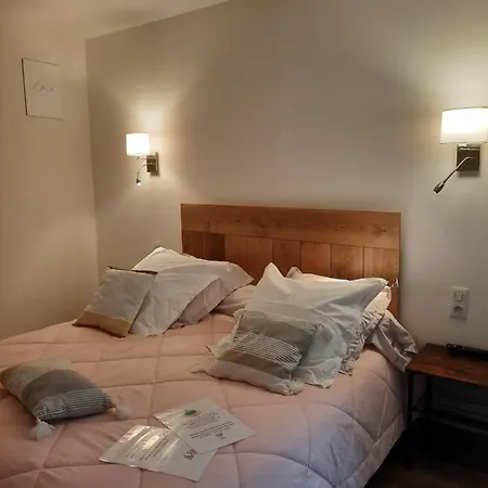 Les De Lili فندق مبيت وإفطار