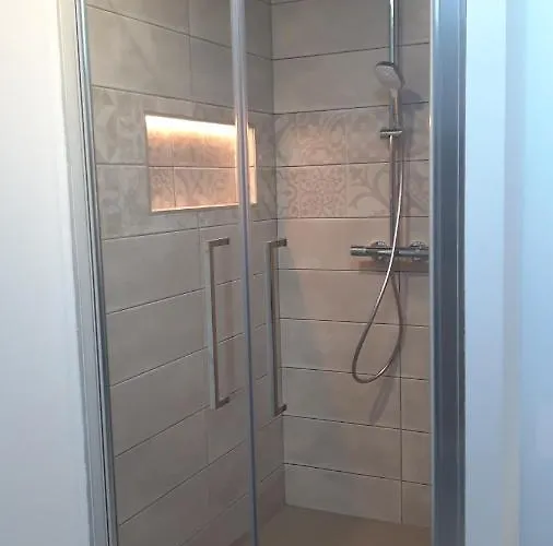 Les De Lili Couette-café